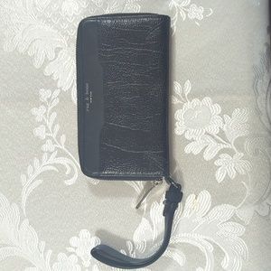 Rag and bone Devon mobile zip wallet